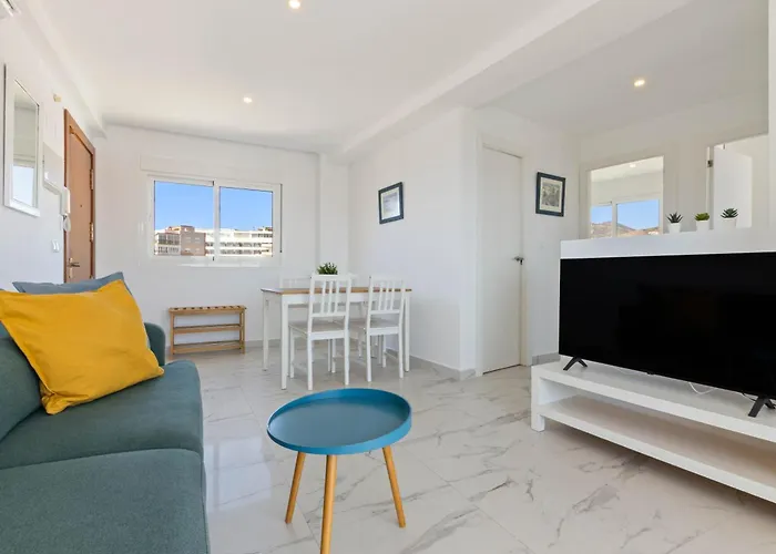 Diel Place Conchas * Torremolinos